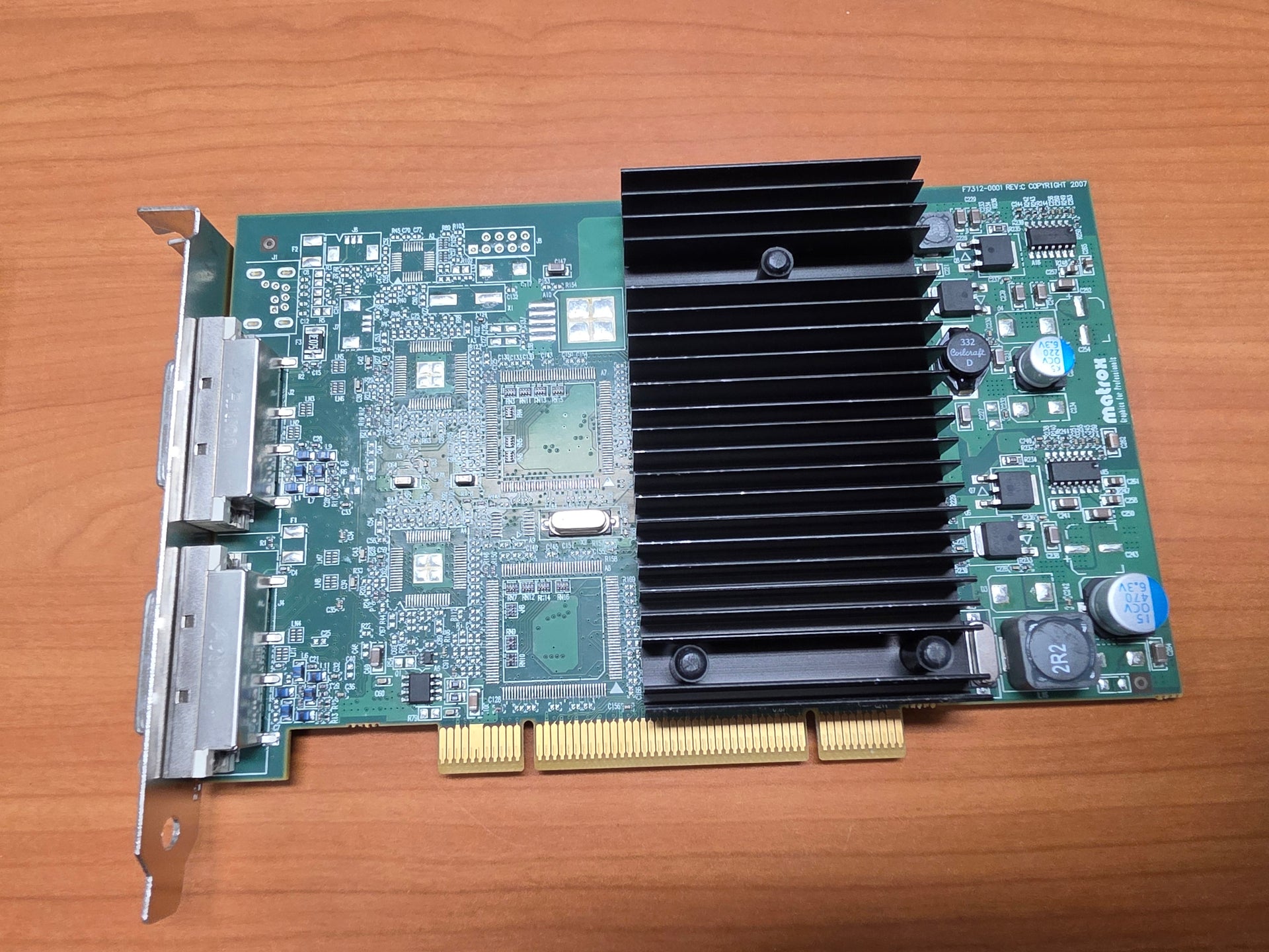 Lot of 2 Matrox P690 PCI (P69-MDDP128F) Video Card / Shipping by EMS